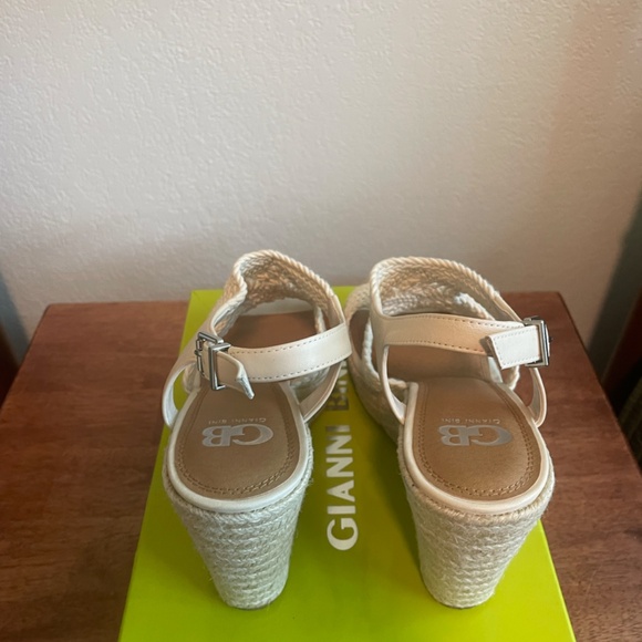 Gianni Bini Macrame Wedges - Picture 3 of 5